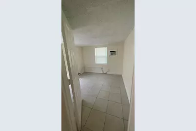 1519 NW 12th Court, Fort Lauderdale, FL 33311 - Photo 11