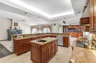 7000 NW 49th St, Lauderhill, FL 33319 - Photo 9