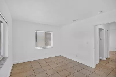 901 Pine Drive #10, Pompano Beach, FL 33060 - Photo 5