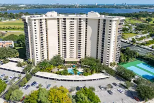 2480 Presidential Way, West Palm Beach, FL 33401 - Photo 1