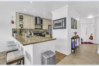 866 NW 92nd Avenue, Plantation, FL 33324 - Photo 5