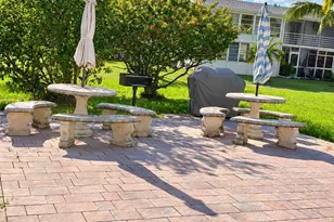 198 Markham J, Deerfield Beach, FL 33442 - Photo 17