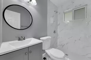 802 SW 6th Ct, Pompano Beach, FL 33060 - Photo 9