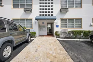 624 Orton Ave, Fort Lauderdale, FL 33304 - Photo 25