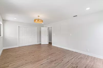 6111 White Oak Lane, Tamarac, FL 33319 - Photo 15