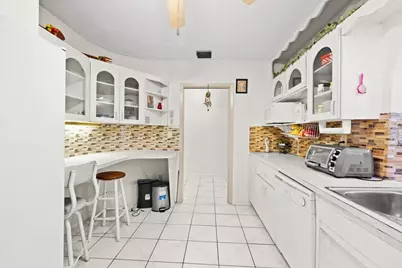 18921 NW 24th Avenue, Miami Gardens, FL 33056 - Photo 9
