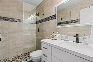 8720 NW 46th St, Lauderhill, FL 33351 - Photo 35