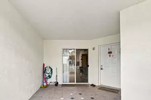 7605 Trent Dr, Tamarac, FL 33321 - Photo 5