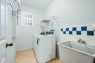890 Hawthorn Terrace, Weston, FL 33327 - Photo 45