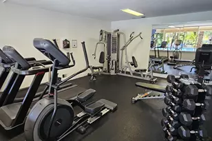 801 NW 47th Ave, Miami, FL 33126 - Photo 5