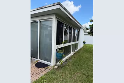 8106 NW 59th Court, Tamarac, FL 33321 - Photo 13