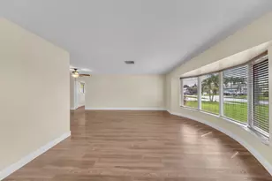 6701 NW 20th St, Margate, FL 33063 - Photo 9