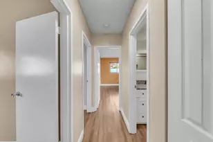 6701 NW 20th St, Margate, FL 33063 - Photo 23