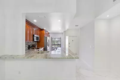 1913 SW 15th Street #24, Deerfield Beach, FL 33442 - Photo 5