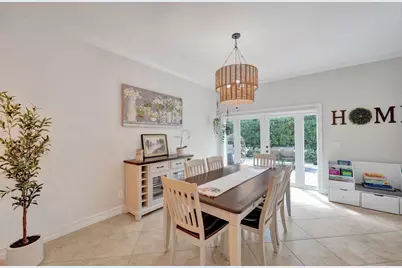 8932 S Lake Park Circle S, Davie, FL 33328 - Photo 23