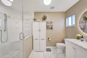 8932 S Lake Park Circle S, Davie, FL 33328 - Photo 43