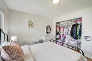 8932 S Lake Park Circle S, Davie, FL 33328 - Photo 51
