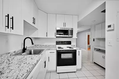 109 Gardens Drive #103, Pompano Beach, FL 33069 - Photo 11