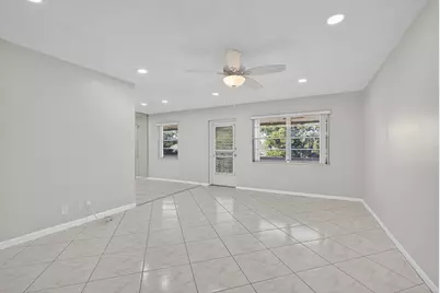 149 Hastings I, West Palm Beach, FL 33417 - Photo 3