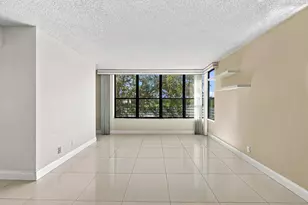 2768 Carambola Cir S, Coconut Creek, FL 33066 - Photo 31