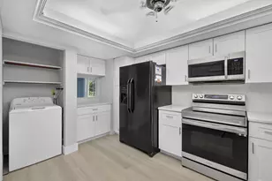 3107 N Palm Aire Dr, Pompano Beach, FL 33069 - Photo 11