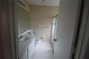 7225 Solandra Ln, Tamarac, FL 33321 - Photo 13