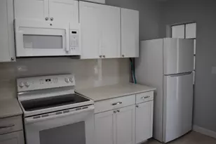 1150 Atlantic Shores Blvd, Hallandale Beach, FL 33009 - Photo 5