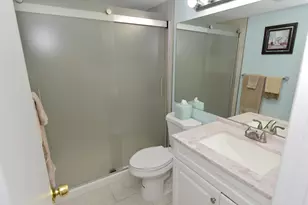 74 Newport Ct E, Deerfield Beach, FL 33442 - Photo 13