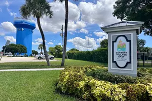 74 Newport Ct E, Deerfield Beach, FL 33442 - Photo 25