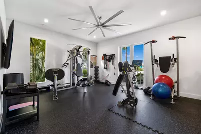 350 Desoto Street, Hollywood, FL 33019 - Photo 35