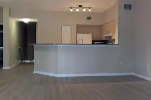 280 Crestwood Cir, Royal Palm Beach, FL 33411 - Photo 5