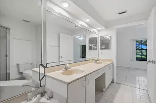 301 SW 158th Terrace, Pembroke Pines, FL 33027 - Photo 13
