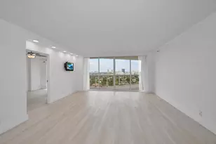 3640 Yacht Club Dr, Aventura, FL 33180 - Photo 21