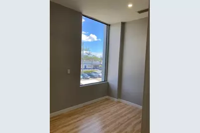 12550 Biscayne Boulevard #222, North Miami, FL 33181 - Photo 9