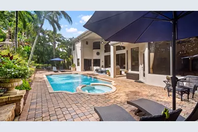 10586 Versailles Boulevard, Wellington, FL 33449 - Photo 43