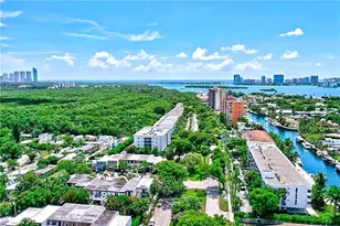 2350 NE 135th St, North Miami, FL 33181 - Photo 27