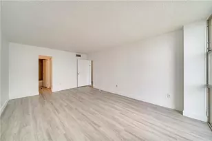 2350 NE 135th St, North Miami, FL 33181 - Photo 11
