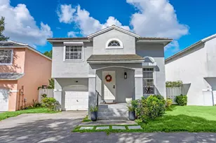 9843 NW 2nd Ct, Plantation, FL 33324 - Photo 1