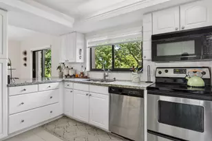 219 Wimbledon Lakes Dr, Plantation, FL 33324 - Photo 25