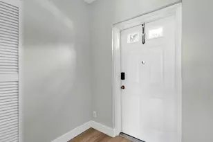 219 Mallory Ct, Weston, FL 33326 - Photo 7