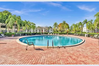 10526 E Clairmont Circle, Tamarac, FL 33321 - Photo 43
