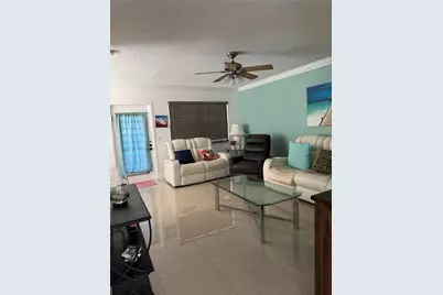 301 Oakridge Q #301, Deerfield Beach, FL 33442 - Photo 3