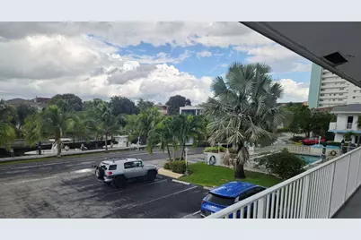 3232 Canal Drive #20, Pompano Beach, FL 33062 - Photo 11