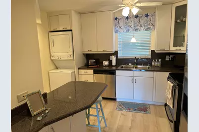 801 Lake Shore Drive #515, Lake Park, FL 33403 - Photo 7