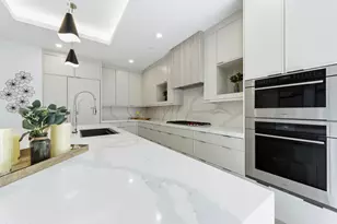 2323 Lake Dr, Singer Island, FL 33404 - Photo 9