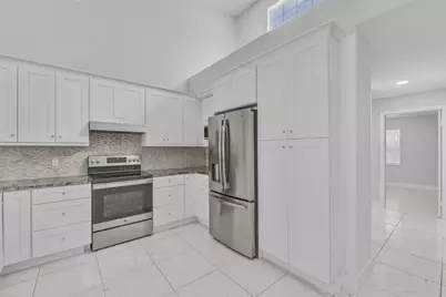 3575 Deer Creek Palladian Circle, Deerfield Beach, FL 33442 - Photo 11