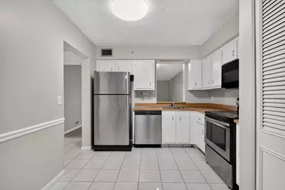 14527 Bonaire Boulevard #109, Delray Beach, FL 33446 - Photo 9