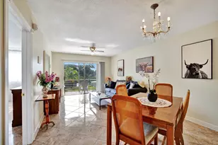 2800 NW 47th Terrace, Lauderdale Lakes, FL 33313 - Photo 9