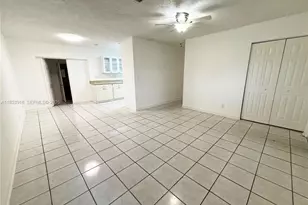 560 SW 50th Terrace, Margate, FL 33068 - Photo 3