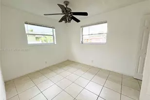 560 SW 50th Terrace, Margate, FL 33068 - Photo 9